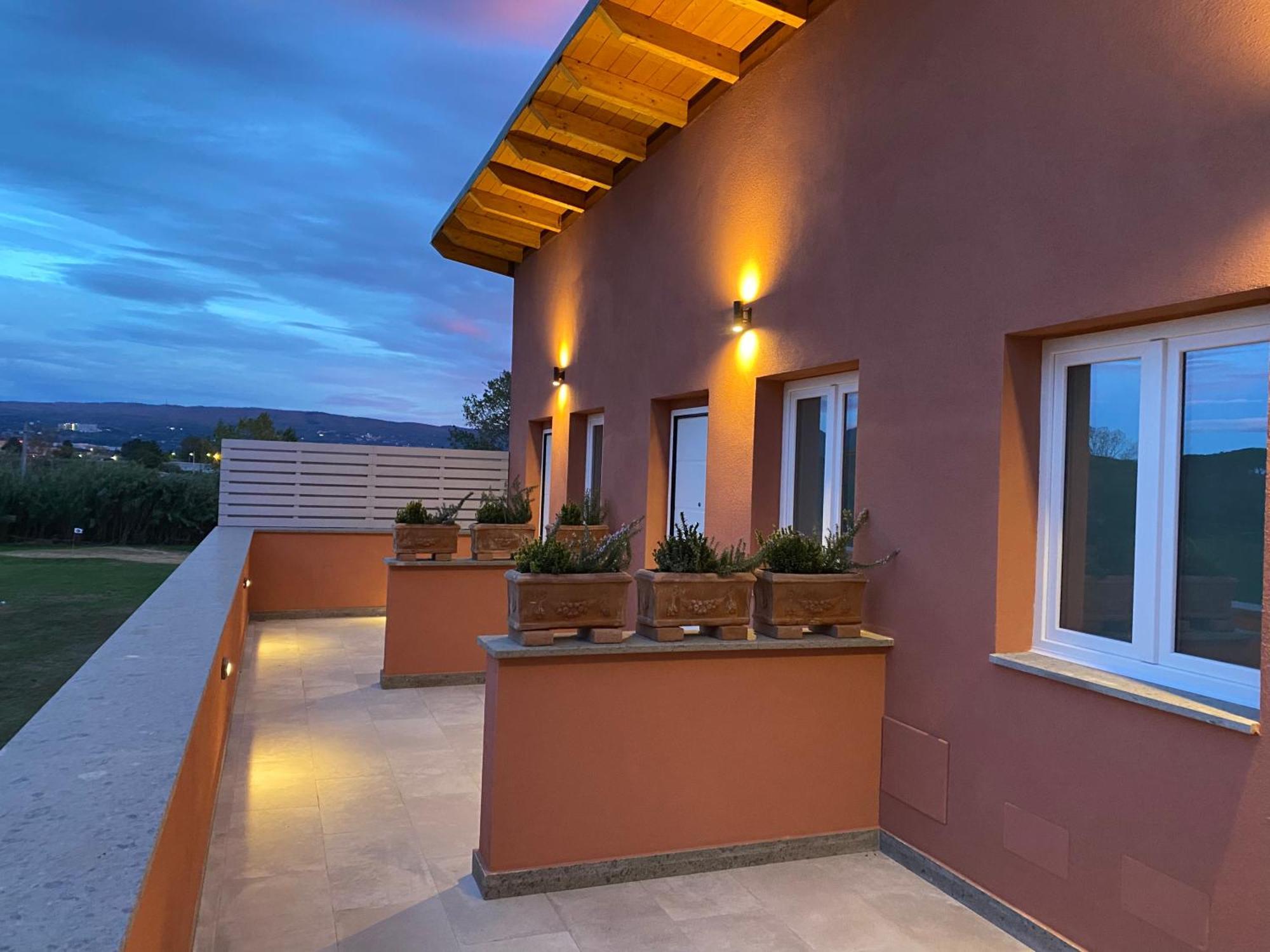 Tenuta Bussete Country Hotel Viterbo Exterior photo